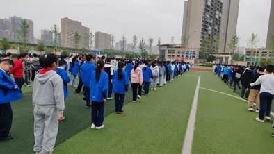 第1题_庹新超_20260416_3813270c8eb0cb0d2117307d838f35a51776334726487_1