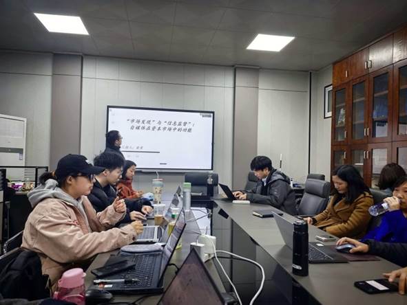 e04405e3a14379423362ff0735cbb257