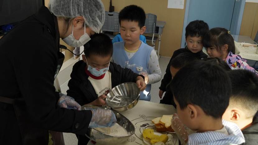 10723b416af523486a4a80cbc8f77f26