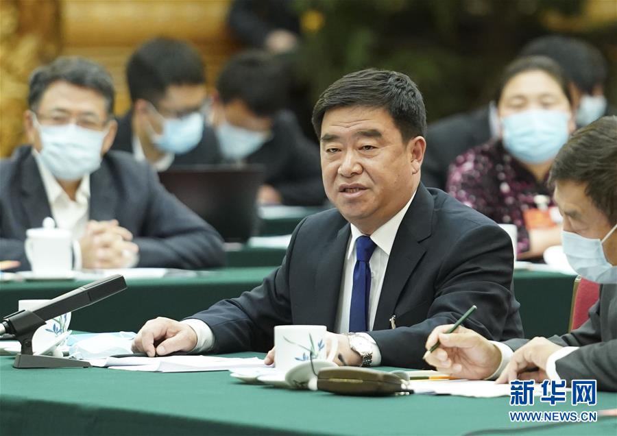 (新华全媒头条·图文互动)(6)从人民中汲取磅礴力量——习近平总书记同出席2020年全国两会人大代表、政协委员共商国是纪实